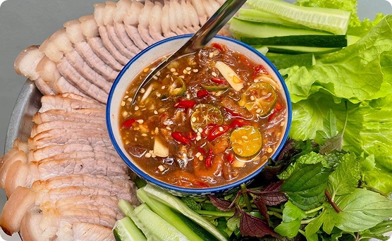 ភ្លក្សរសជាតិអាហារតៃនិញ