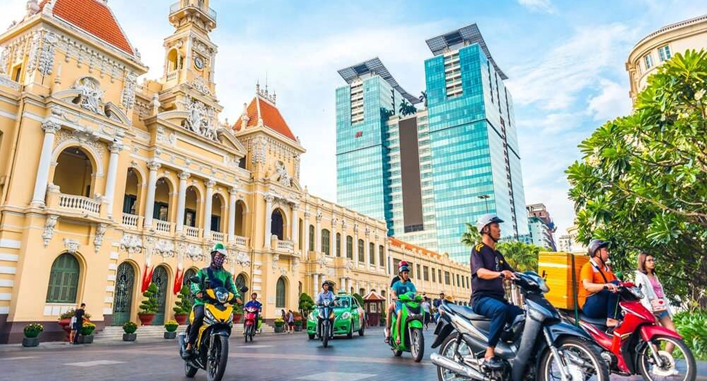 ចាប់ផ្តើមដំណើរស្វែងយល់ទីក្រុងសាយហ្គន